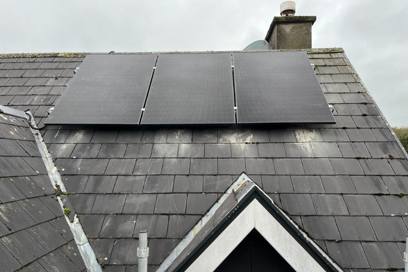 Everything You Need To Know About Solar PV Panels For Small Homes - Alternative Energy Ireland (1)